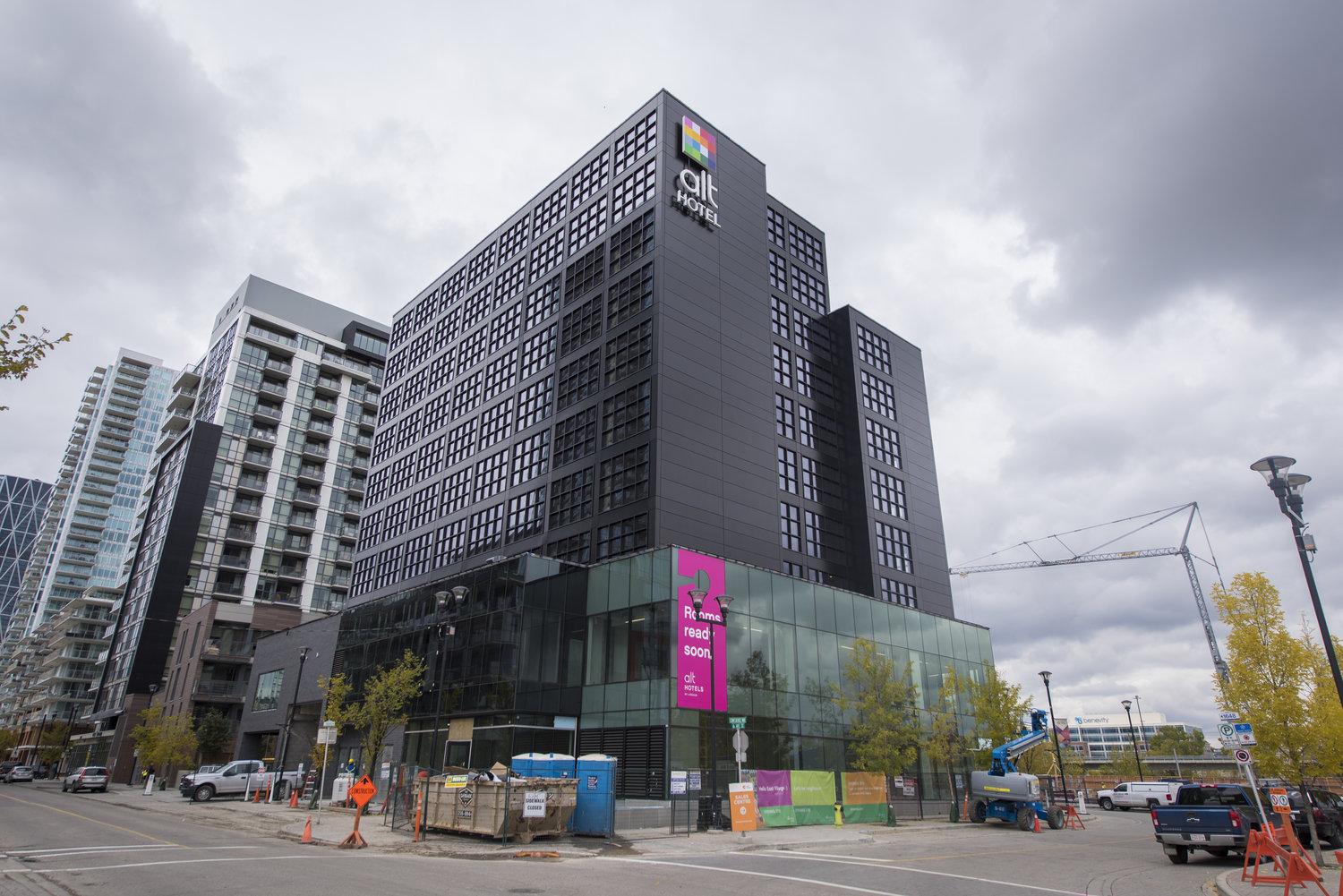 Alt Hotel Calgary East Village Exteriör bild